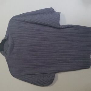 Zara top size small